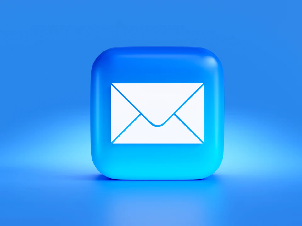 Email icon representing email marketing